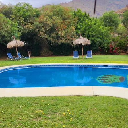 Hotel Pedregales Complejo Rural Estepona